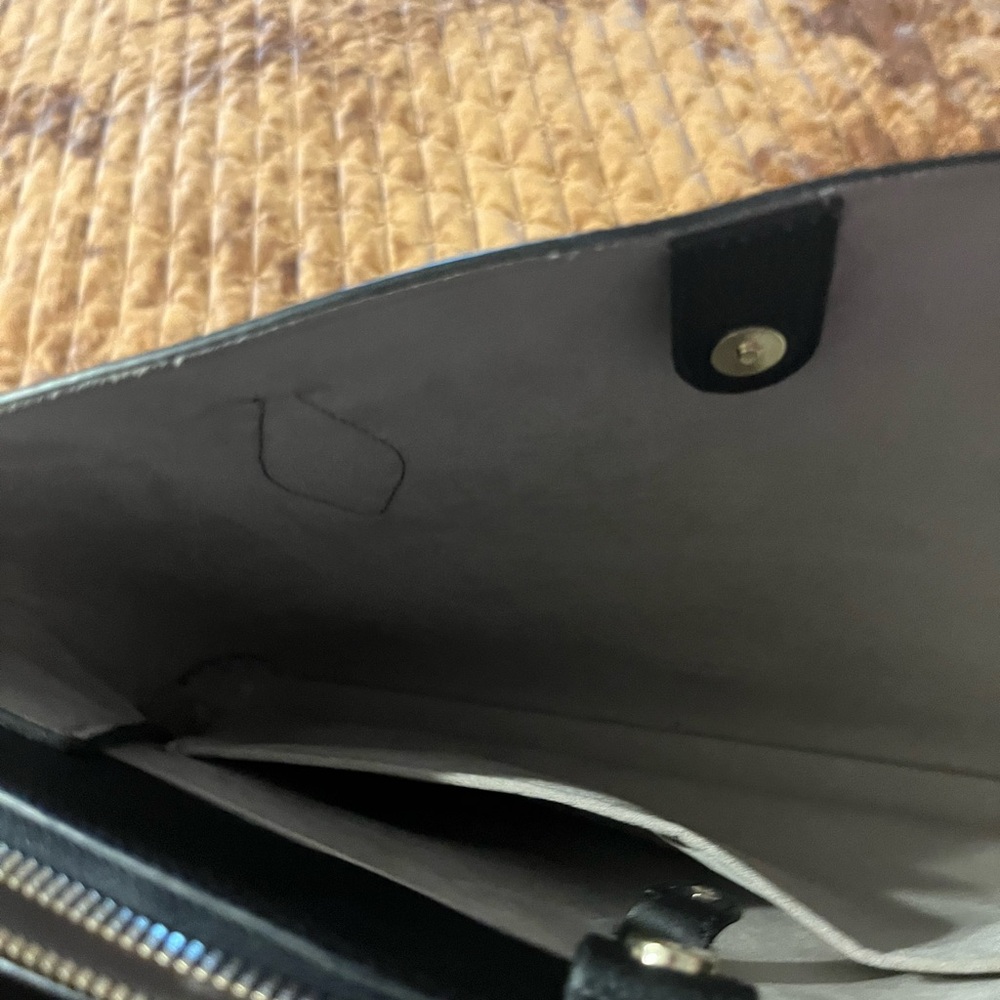 Kate Spade New York bag - Picture 8 of 9